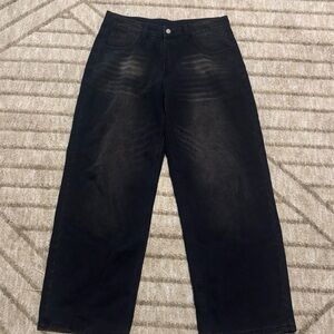 Black Wide-Leg Jeans